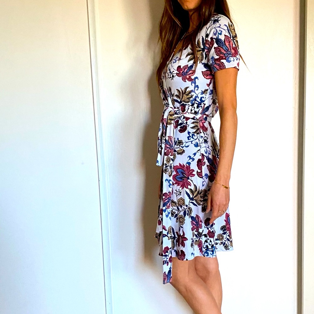 Beautiful floral midi dress